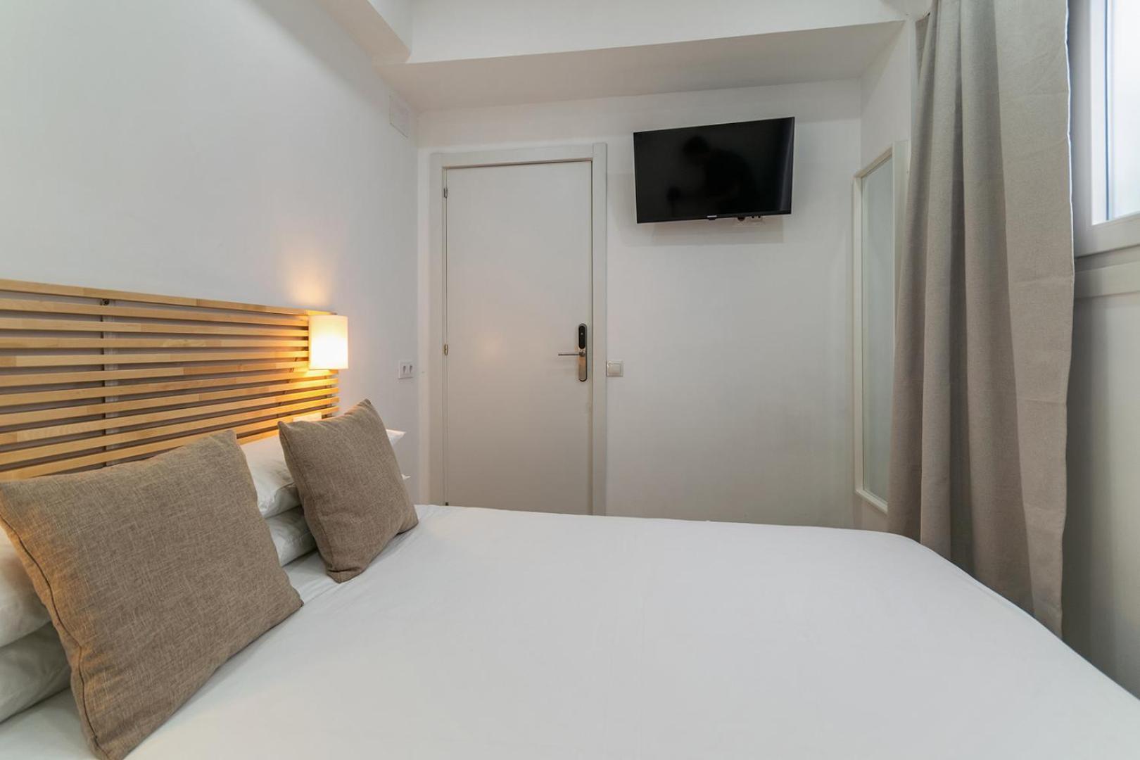 Livinn House L'Hospitalet de Llobregat Esterno foto